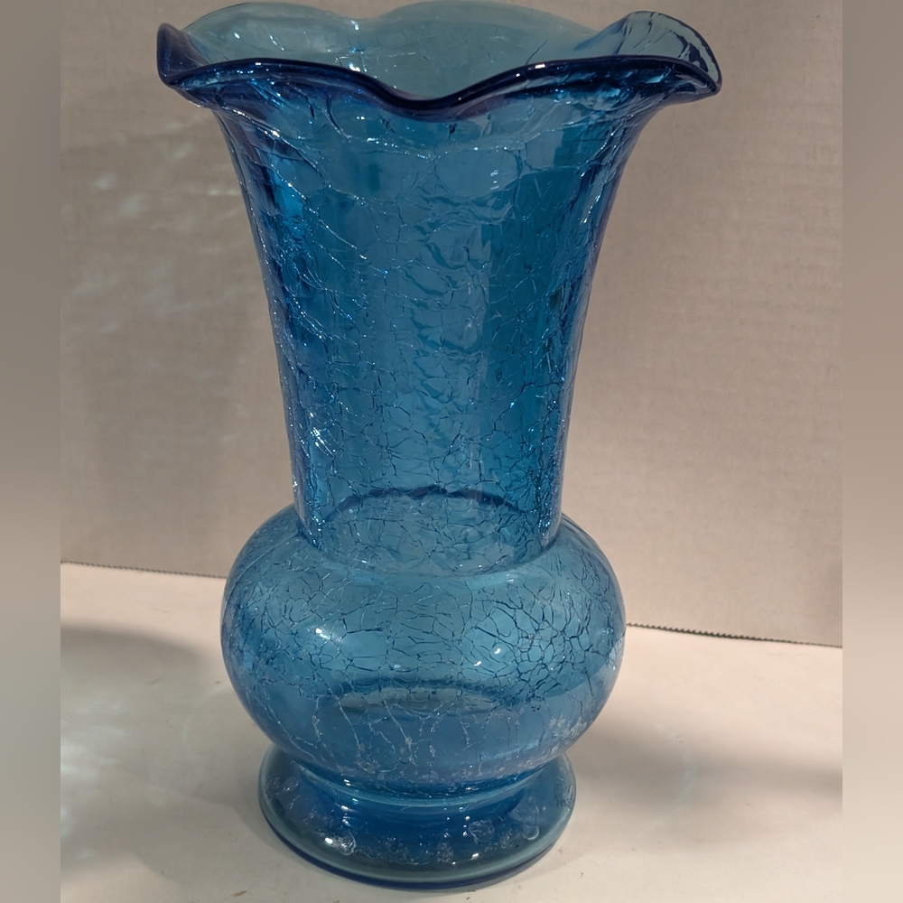 Blenko Azure Blue Crackle Vase Ruffled Rim. - Picture 5 of 5